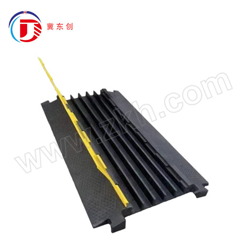 DONGCHUANG/冀东创 橡胶大五线槽盖板减速带 DC-XJJSD-10 900×490×50mm（槽径宽35高30mm）无配件  约重14KG 1块